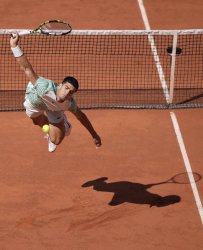 Carlos Alcaraz Flop meme template