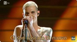 ci son cascato di nuovo meme template